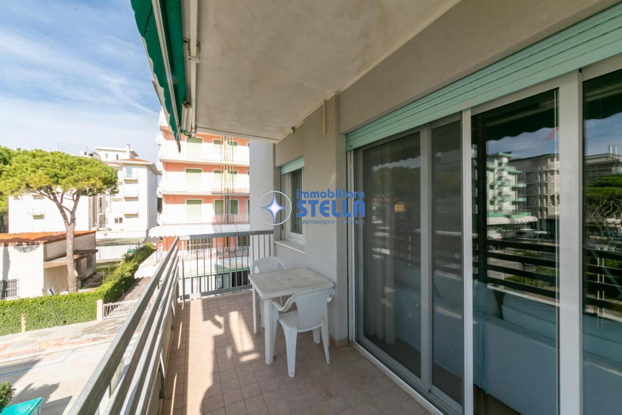 Condominio Adriatico Lido di Jesolo Exterior foto
