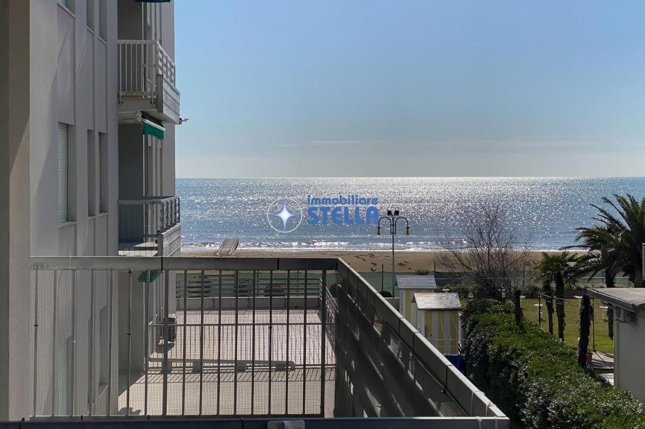 Condominio Adriatico Lido di Jesolo Exterior foto